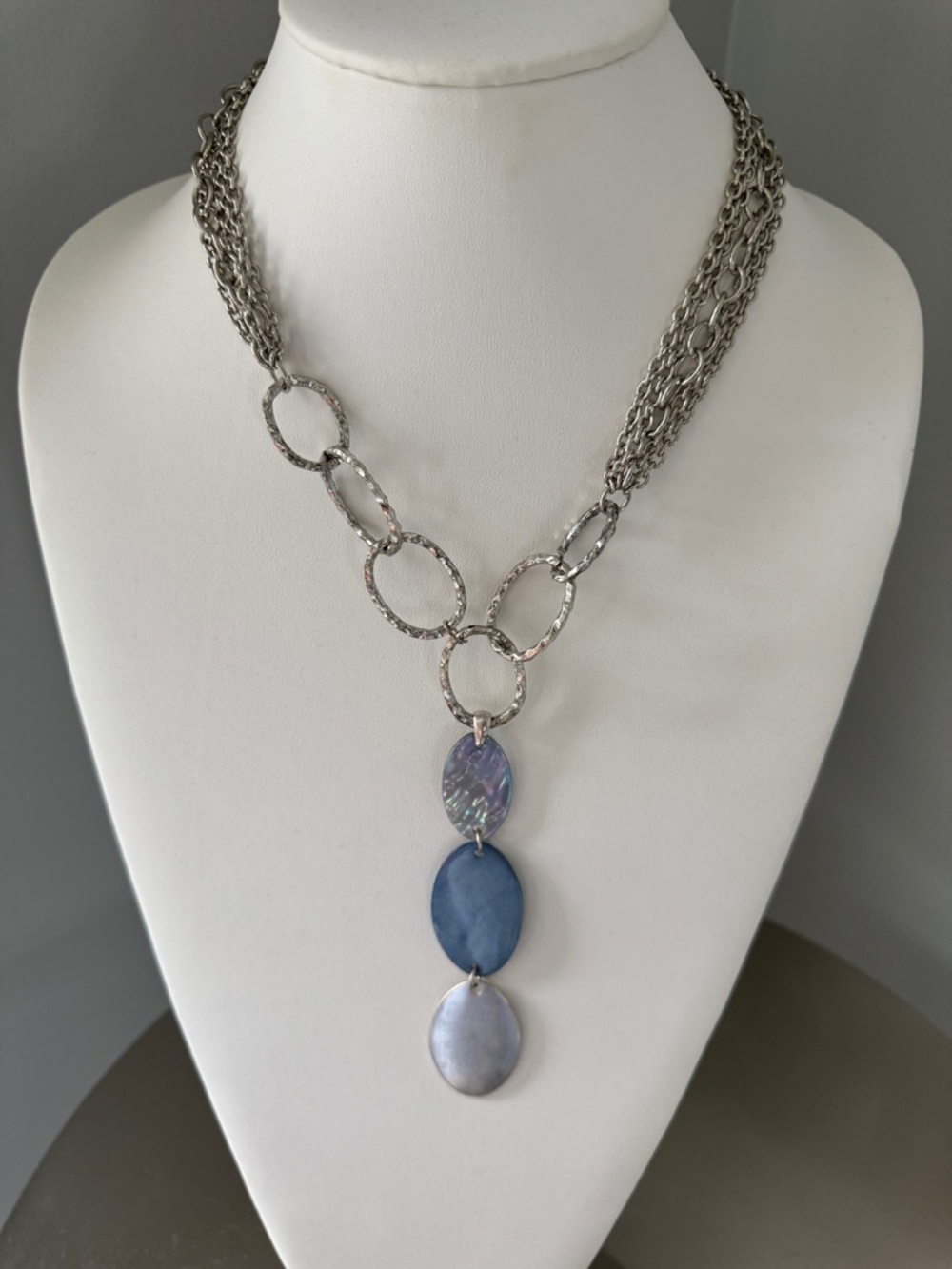 Source Unknown Silver-Tone Multi-Drop Necklace with Blue and Lavender Accents